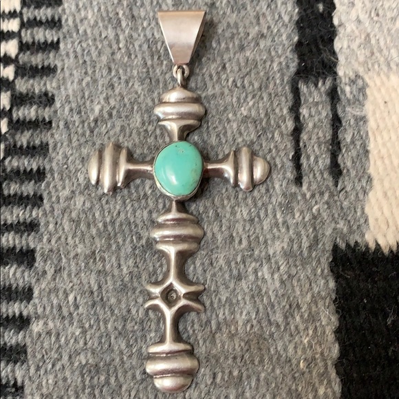 Jewelry - 🌷🌻Unusual silver and turquoise cross